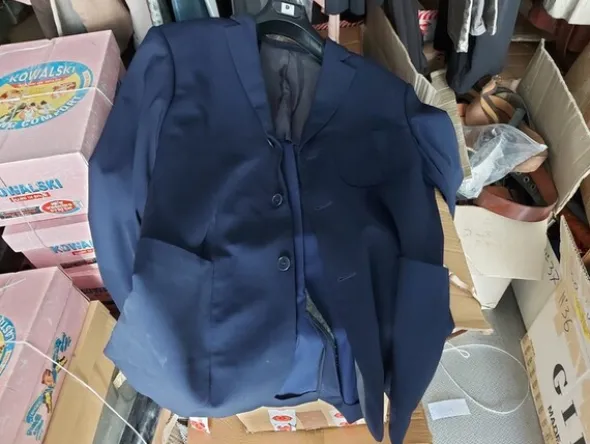 1#7772 Abbigliamento e accessori per uomo e donna