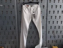 1#7772 Abbigliamento e accessori per uomo e donna
