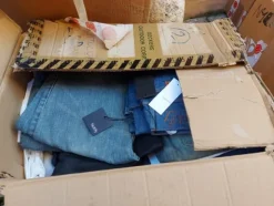 1#7772 Abbigliamento e accessori per uomo e donna