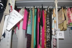 10#6374 Abbigliamento uomo e donna