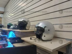 2#8890 Accessori e vestiario per biker