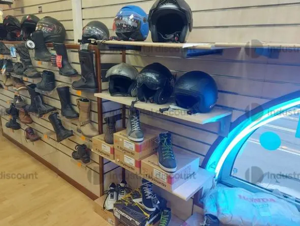 2#8890 Accessori e vestiario per biker