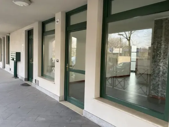 #26020 Affitto locale commerciale