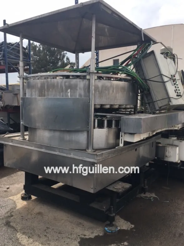 AGGRAFFATRICE CUOMO AG8 CON RIEMPITRICE SOTTOVUOTO