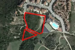 #12269 Albergo con piscina e pertinenze