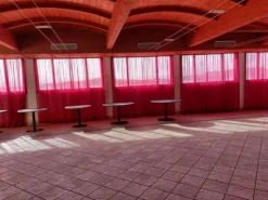 #12269 Albergo con piscina e pertinenze