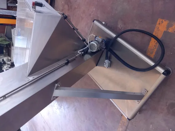 ALIMENTATORE A GIRAFFA - SARG (COD. PH-PR-ALI-122)
