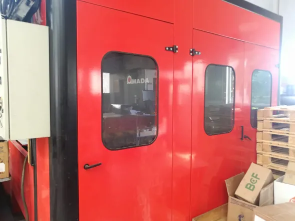 Amada ARCADE 210