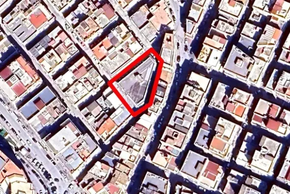 #25523 Ambienti direzionali al piano terra con portico