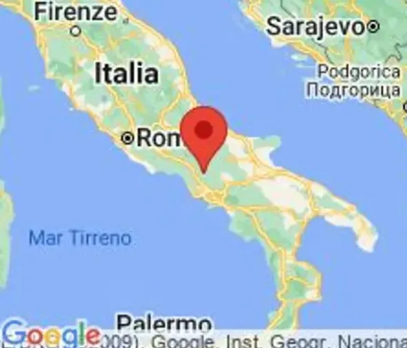 #24012 Ampio locale commerciale ad Alvignano