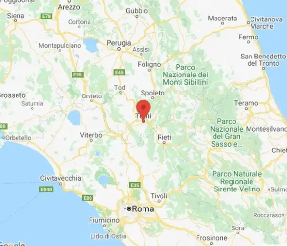 #14855 Ampio ufficio con lastrici e quattro garage