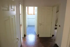 #14855 Ampio ufficio con lastrici e quattro garage