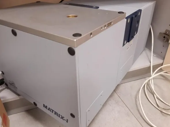 14#5772 Analizzatore chimico Bruker Matrix-I