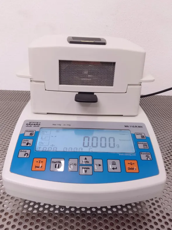 ANALIZZATORE DI UMIDITÀ – RADWAG (COD. LAB-APP-34)