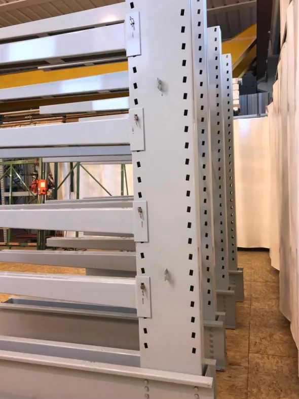 AP947-1282Cantilever marca BFTM