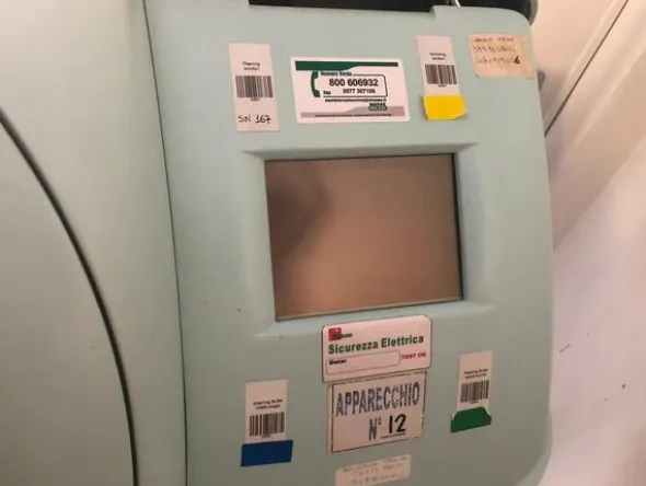 1#4219 Apparecchiature per laboratorio analisi