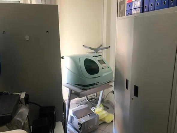 1#4219 Apparecchiature per laboratorio analisi