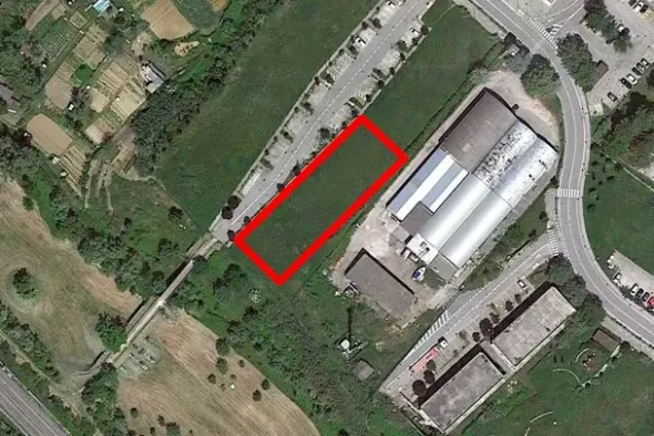 #24075 Area edificabile di 1349 mq in zona residenziale