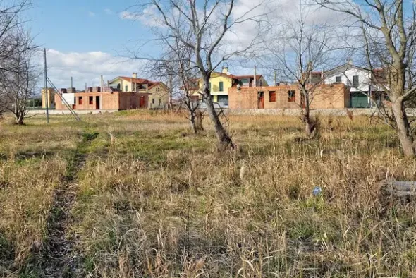 #20196 Area edificabile 918 mq in comparto residenziale