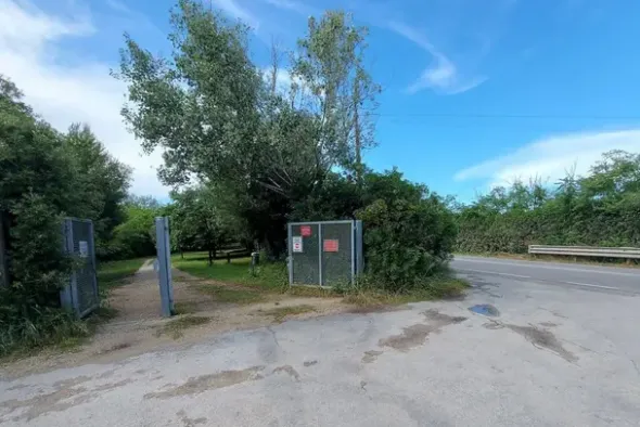 #21170 Area residenziale e turistico-ricettiva da bonificare