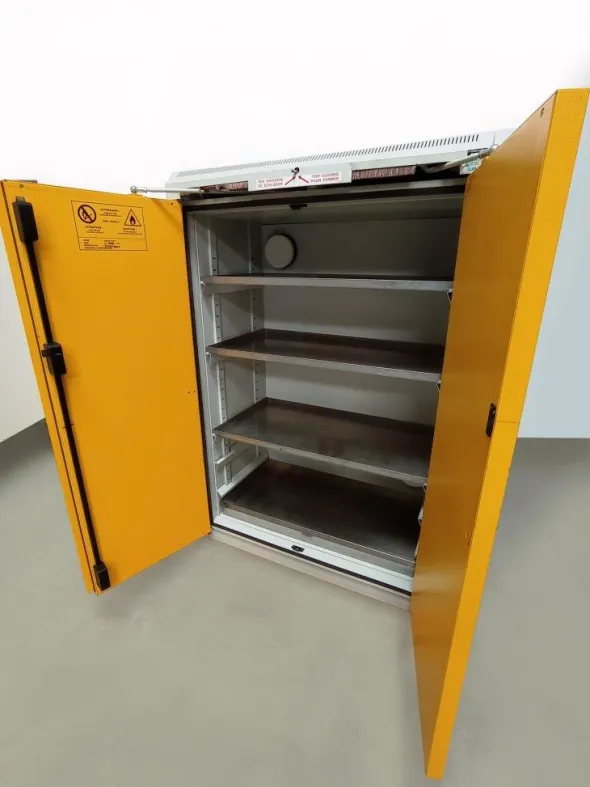 ARMADIO DI SICUREZZA – SAFETYBOX AC 100 GS (ARM-1)