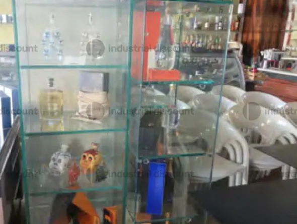 1#8770 Arredamento da bar e pasticceria