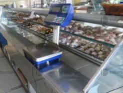 1#8770 Arredamento da bar e pasticceria