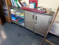 2#8926 Arredamento da uffcio