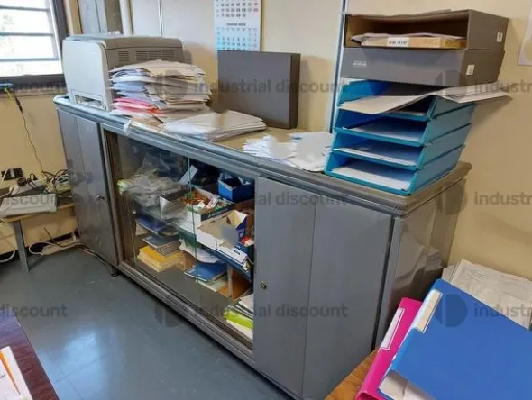 2#8926 Arredamento da uffcio
