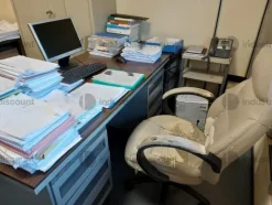 2#8926 Arredamento da uffcio