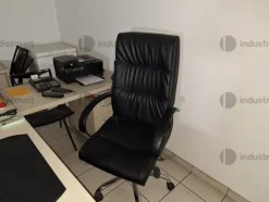 1#8867 Arredamento e attrezzature da ufficio