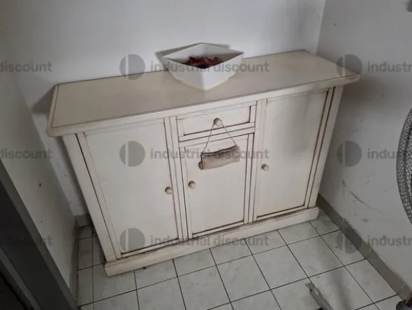 1#8867 Arredamento e attrezzature da ufficio