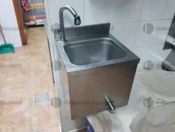 1#10162 Arredamento e attrezzature per ristorazione