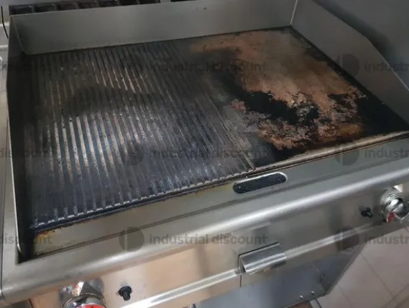 1#10162 Arredamento e attrezzature per ristorazione