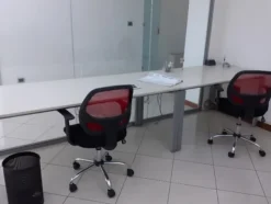 10#77144 Arredamento ed attrezzature per ufficio