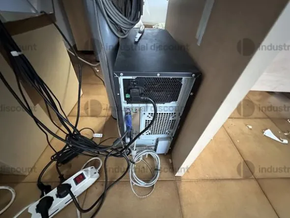 11#9894 Arredamento ed elettronica da ufficio
