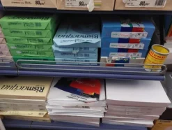 2#8539 Arredamento per ufficio e attrezzatura informatica