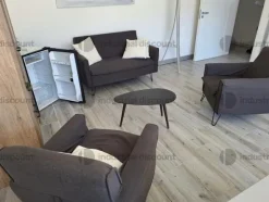 84#8883 Arredamento sala riunioni, uffici primo piano