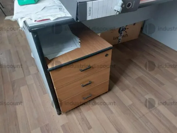 1#9222 Arredamento ufficio