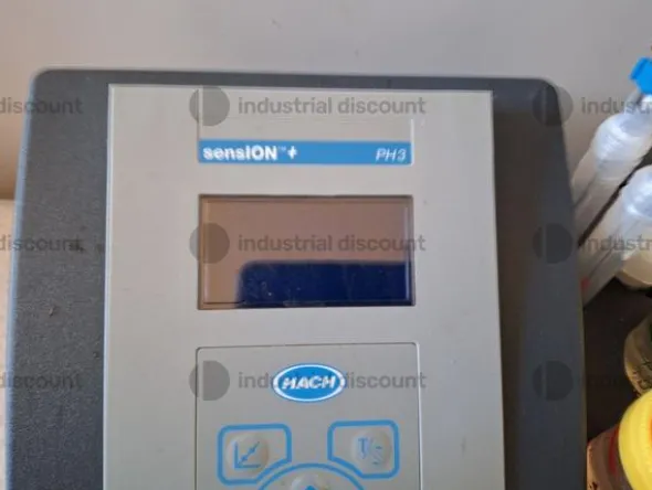 35#9795 Arredamentoufficio e strumenti di laboratorio