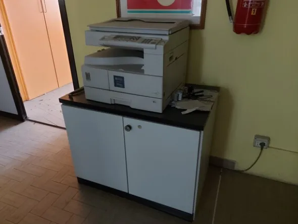1#7887 Arredi da ufficio