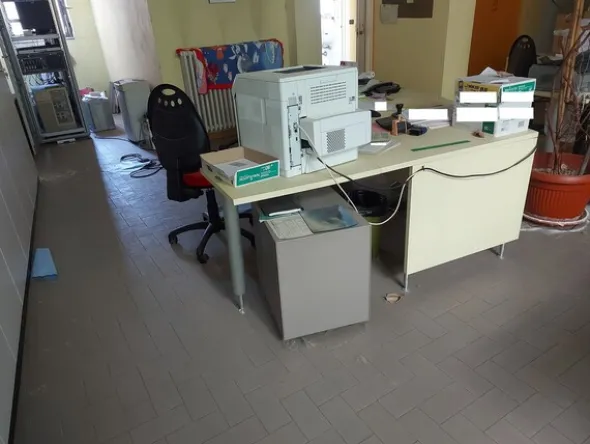 1#7887 Arredi da ufficio