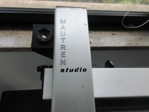 1#5042 Arredi da ufficio e tavolo da disegno Mautren Studio