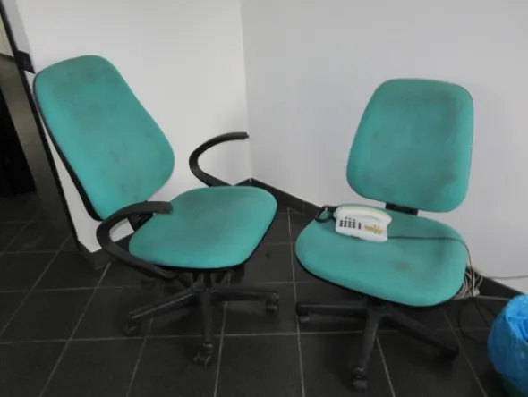 1#5042 Arredi da ufficio e tavolo da disegno Mautren Studio