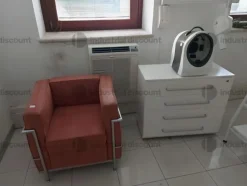 1#9603 Arredi e attrezzatura per studio odontoiatrico