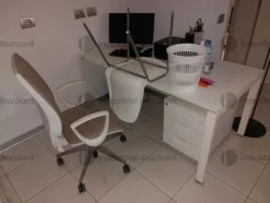 1#9603 Arredi e attrezzatura per studio odontoiatrico