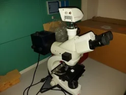 1#5831 Arredi e attrezzature da laboratorio