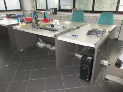 3#5042 Arredi e attrezzature elettroniche da ufficio