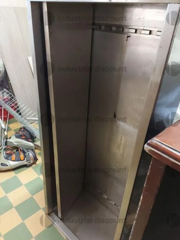 1#8987 Arredi e attrezzature per ristorazione