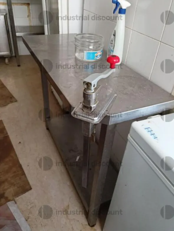 1#9415 Arredi e attrezzature per ristorazione